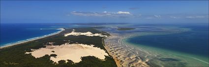 Big Sandhills - Moreton Island - QLD (PBH4 00 19154)